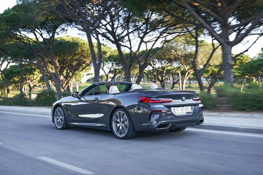  BMW M850i xDrive Convertible (G14) 2018 года  (WW) (фото 130 из 183)